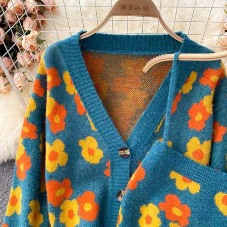 Evelyn Sweater Set In Teal Blue - close-up of neckline, blue - Miss Mosa By Akanksha