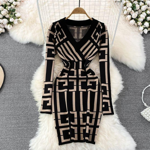 Hilda Statement Dress In Black