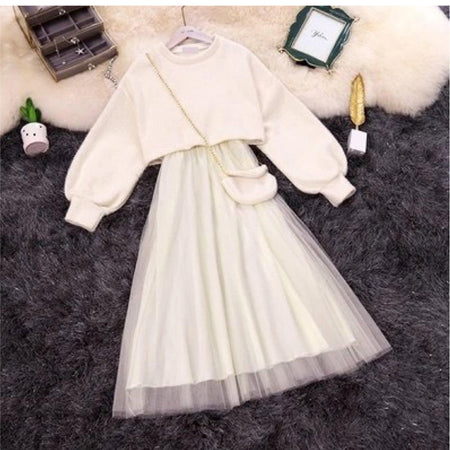 Mimi 3 Piece Set - flat-lay product shot, cream - Miss Mosa By Akanksha