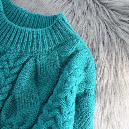 Scarlett Statement Pullover - close-up of neckline and shoulder, teal - Miss Mosa By Akanksha