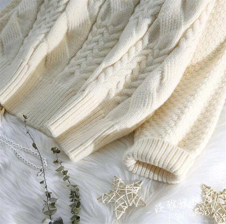 Scarlett Statement Pullover - close-up of cuff and hem, cream - Miss Mosa By Akanksha
