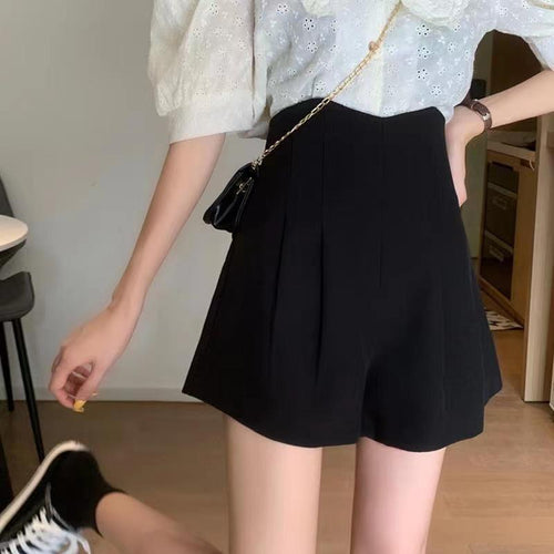 Seul Statement Shorts