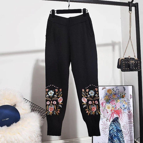 Ava Luxury Embroidered Tracksuit In Black