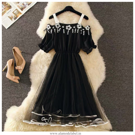 Black - Kamiya Embroidered Dress